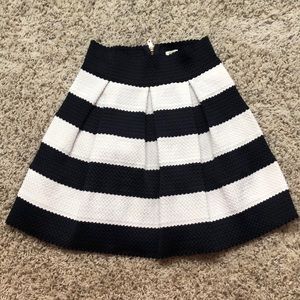 Ginger G Navy and White skirt